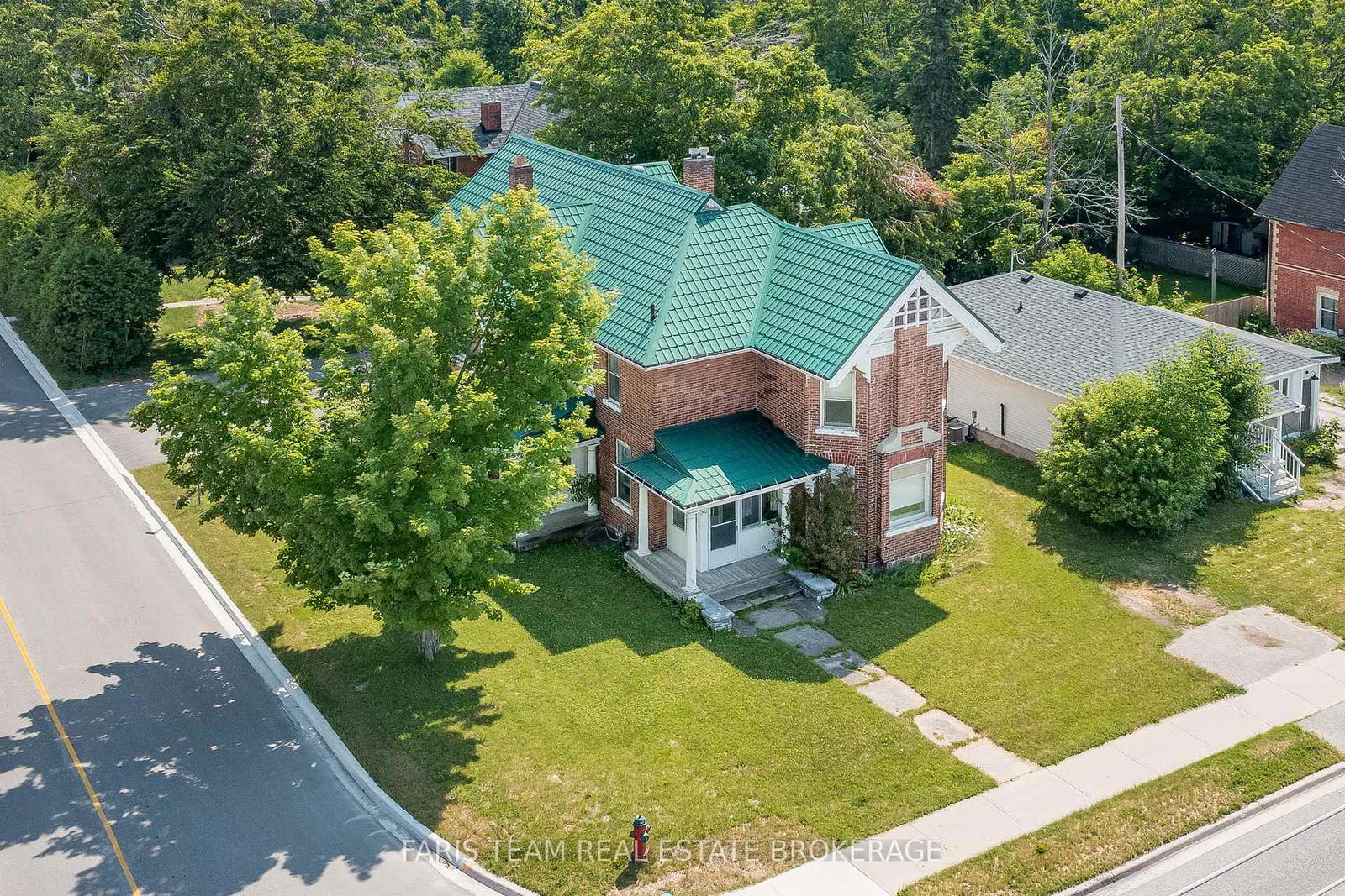 9-borland-street-e-orillia-ontario-s12380385