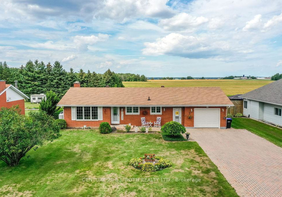 1452-county-92-road-springwater-ontario-s12380537