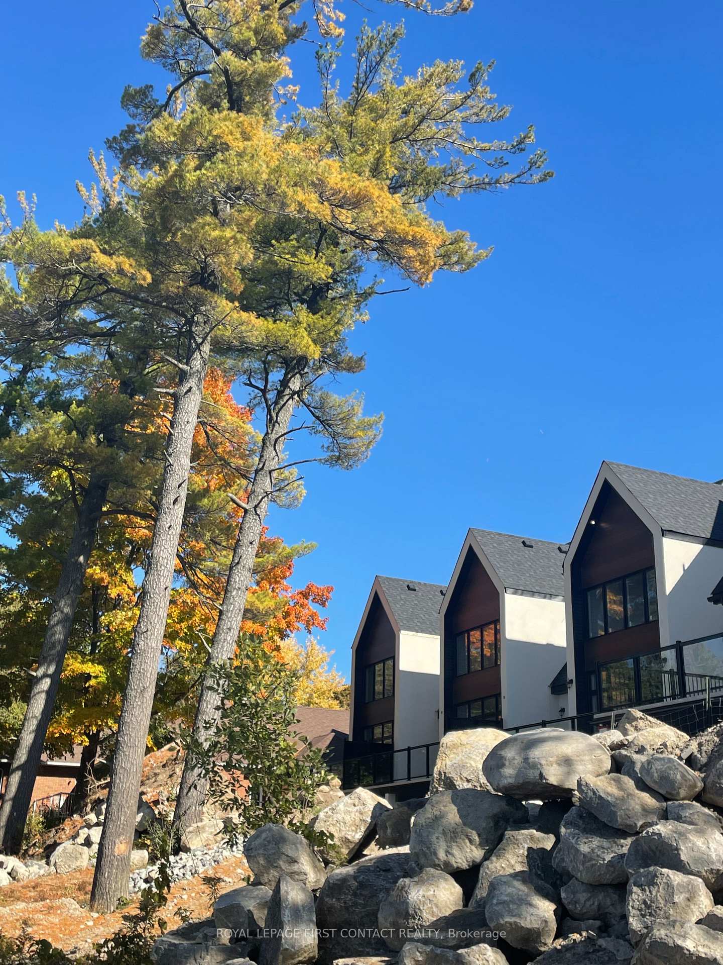 18-ruby-crescent-orillia-ontario-s12380564