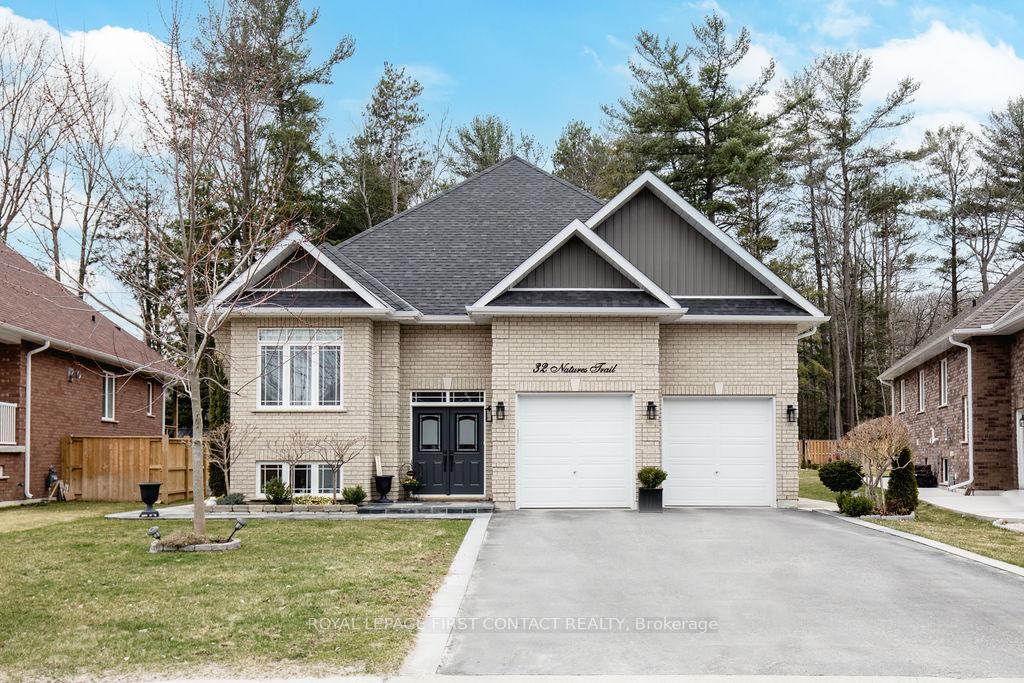 32-natures-trail-wasaga-beach-ontario-s12380798