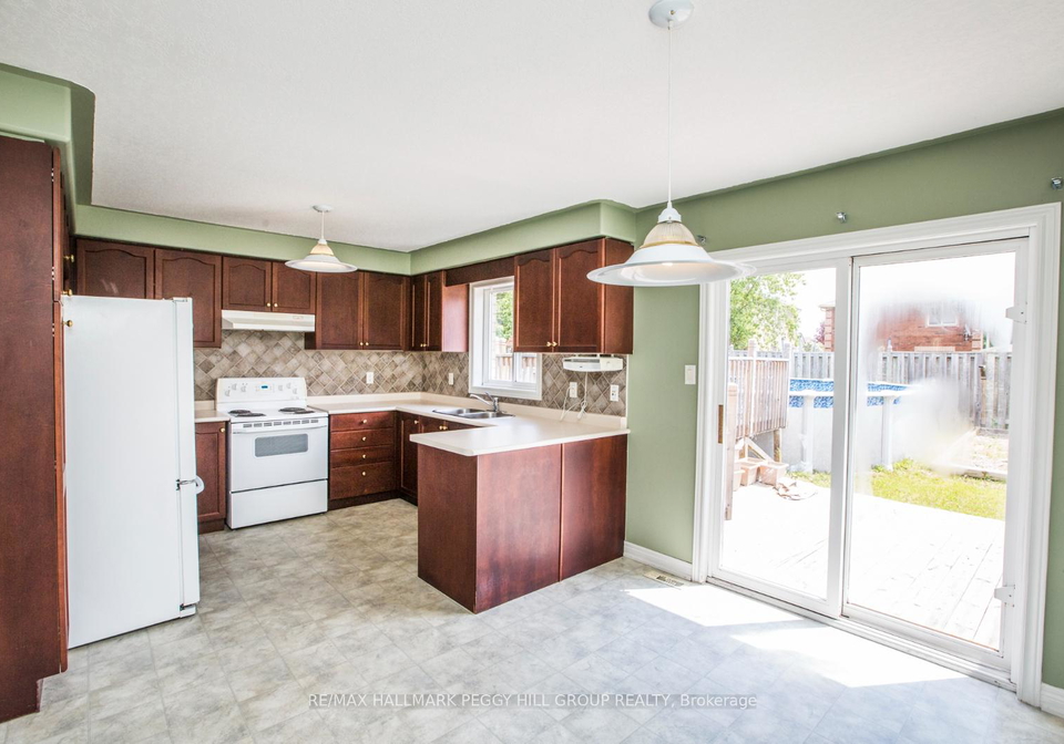 53-marsellus-drive-barrie-ontario-s12381352