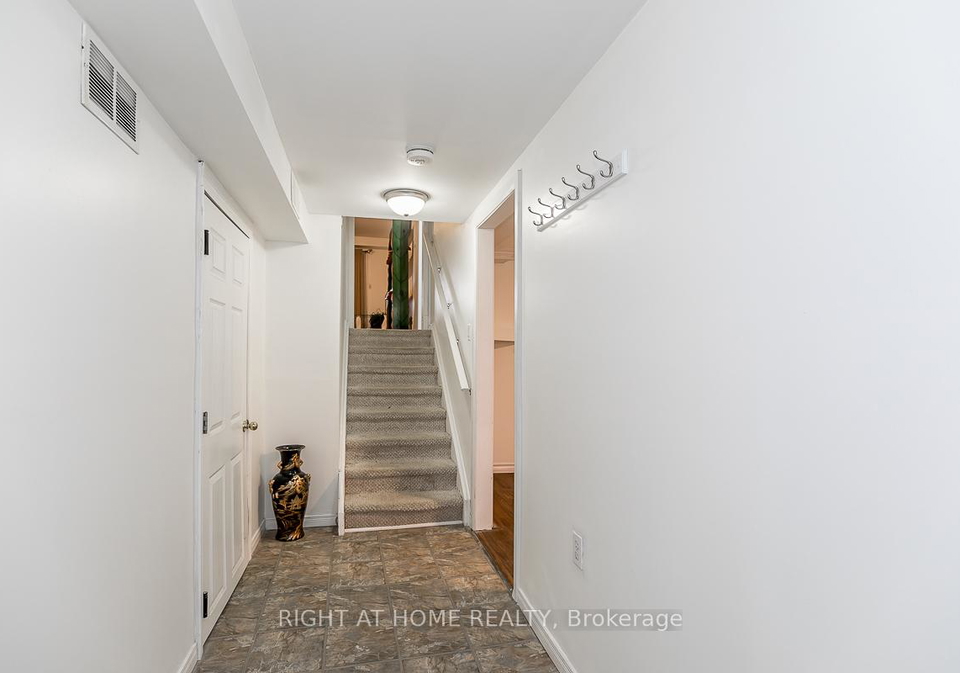 20-carlton-road-barrie-ontario-s12382745