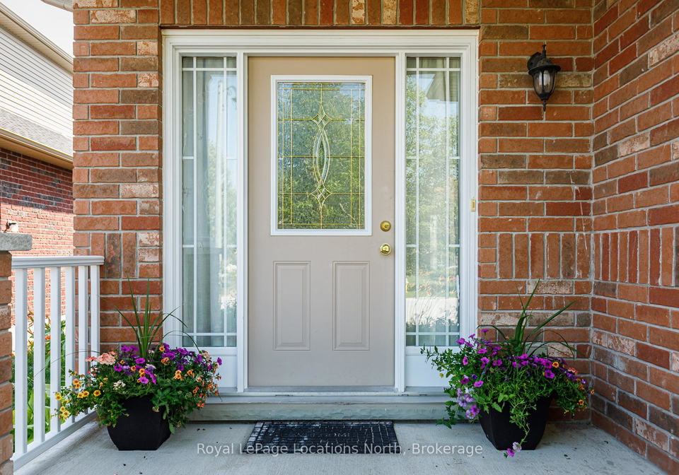 3-davis-street-collingwood-ontario-s12383035