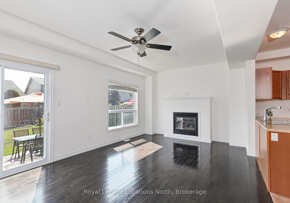 3-davis-street-collingwood-ontario-s12383035