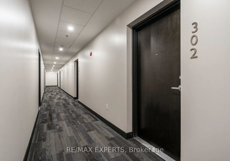 430-essa-road-barrie-ontario-s12383363