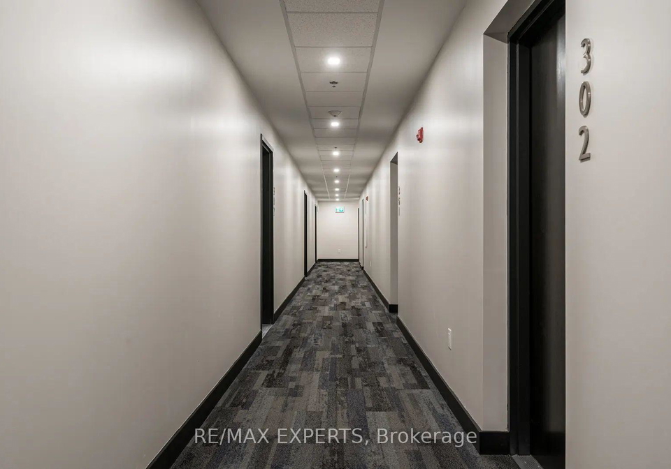 430-essa-road-barrie-ontario-s12383363