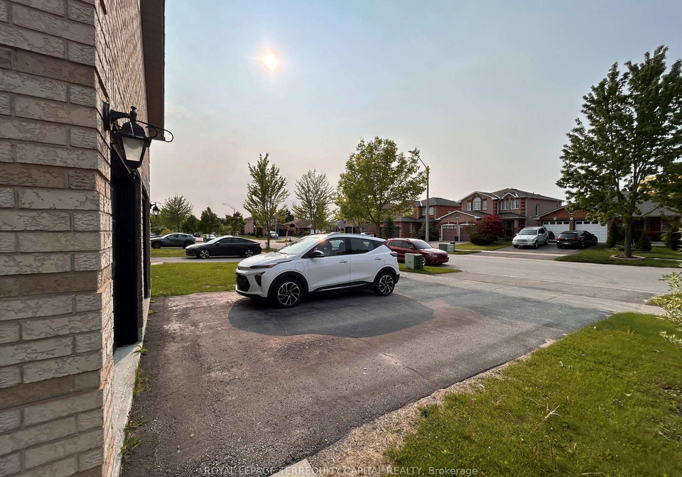 5-catherine-drive-barrie-ontario-s12384227