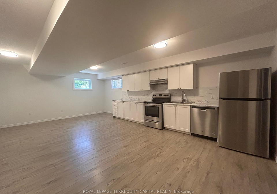5-catherine-drive-barrie-ontario-s12384227
