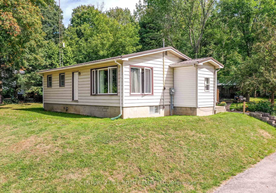 1039-division-road-e-severn-ontario-s12384314