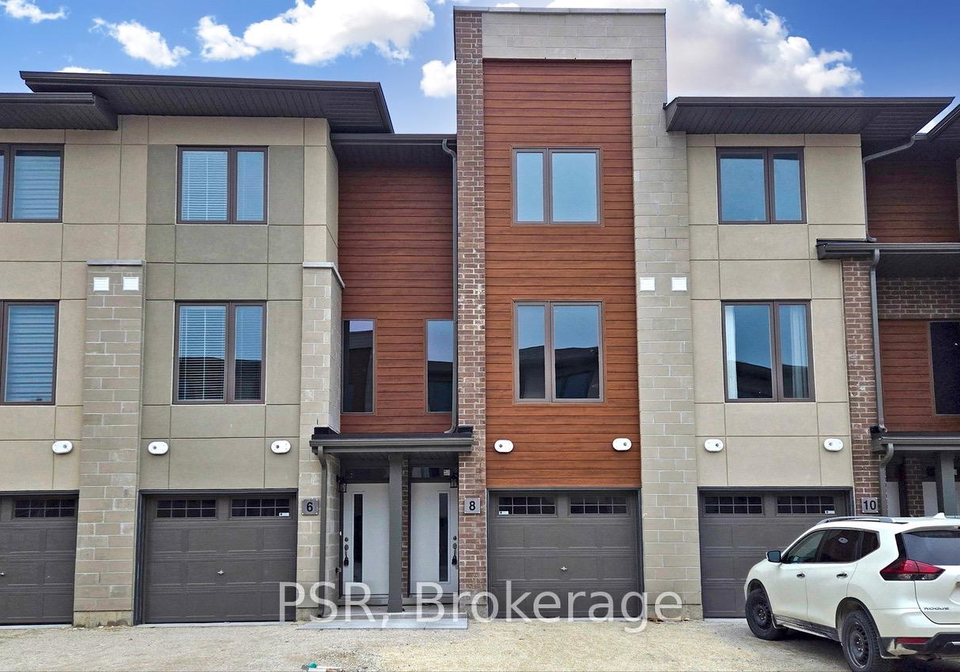 winters-crescent-collingwood-ontario-s12384590