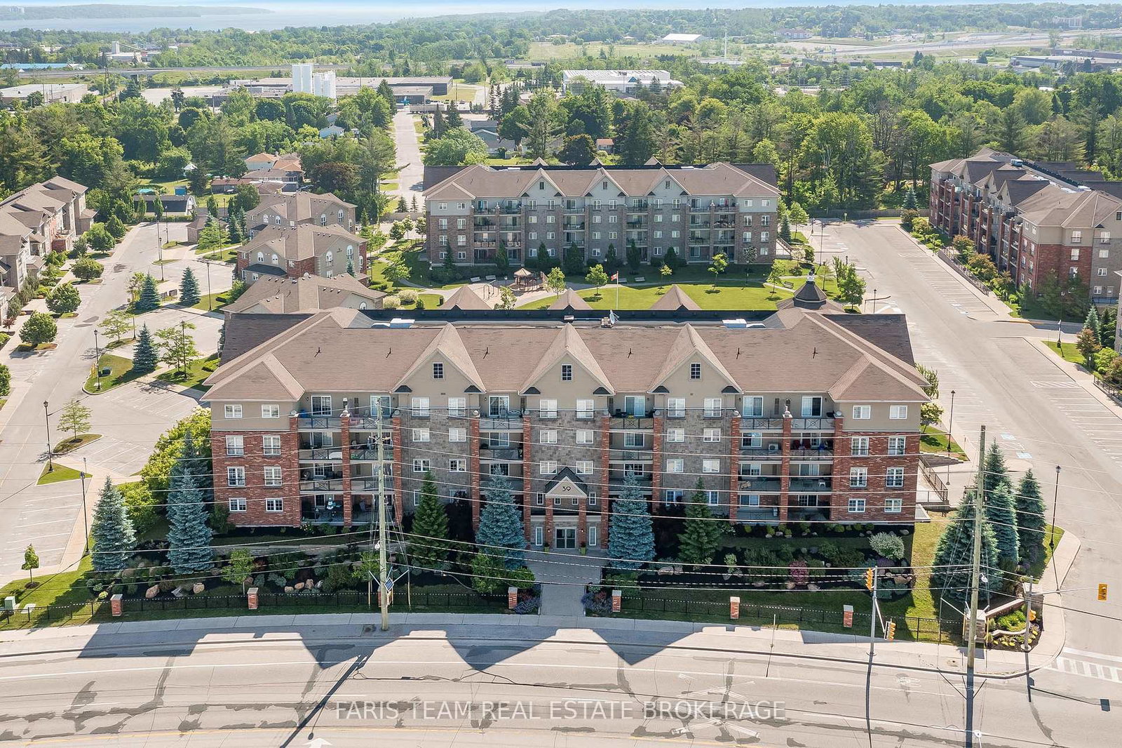 39-ferndale-drive-s-barrie-ontario-s12384823