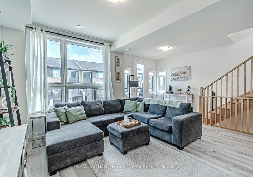25-red-maple-lane-barrie-ontario-s12384827