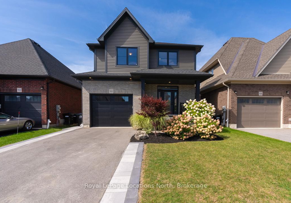 90-mclean-avenue-collingwood-ontario-s12384843