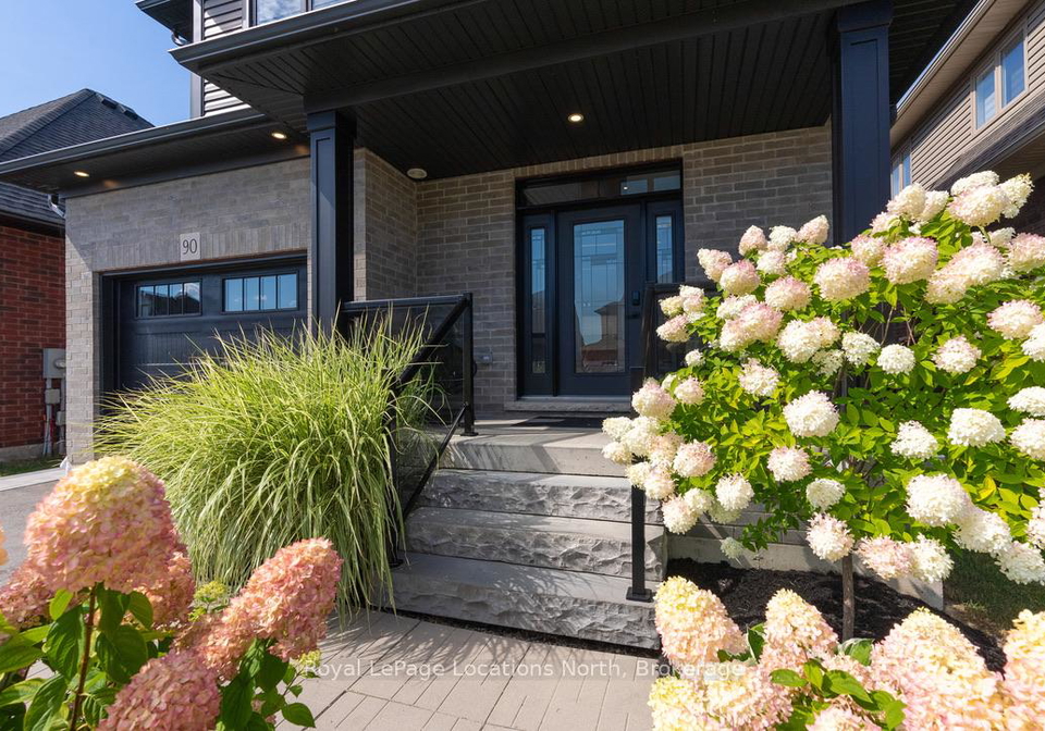 90-mclean-avenue-collingwood-ontario-s12384843