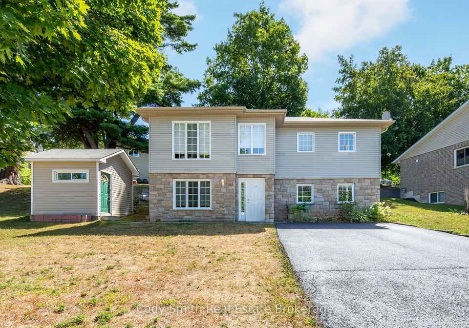 21-church-street-penetanguishene-ontario-s12385408