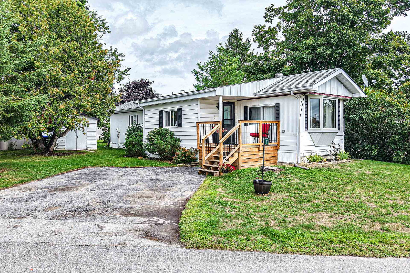 17-balantrae-drive-oro-medonte-ontario-s12385447