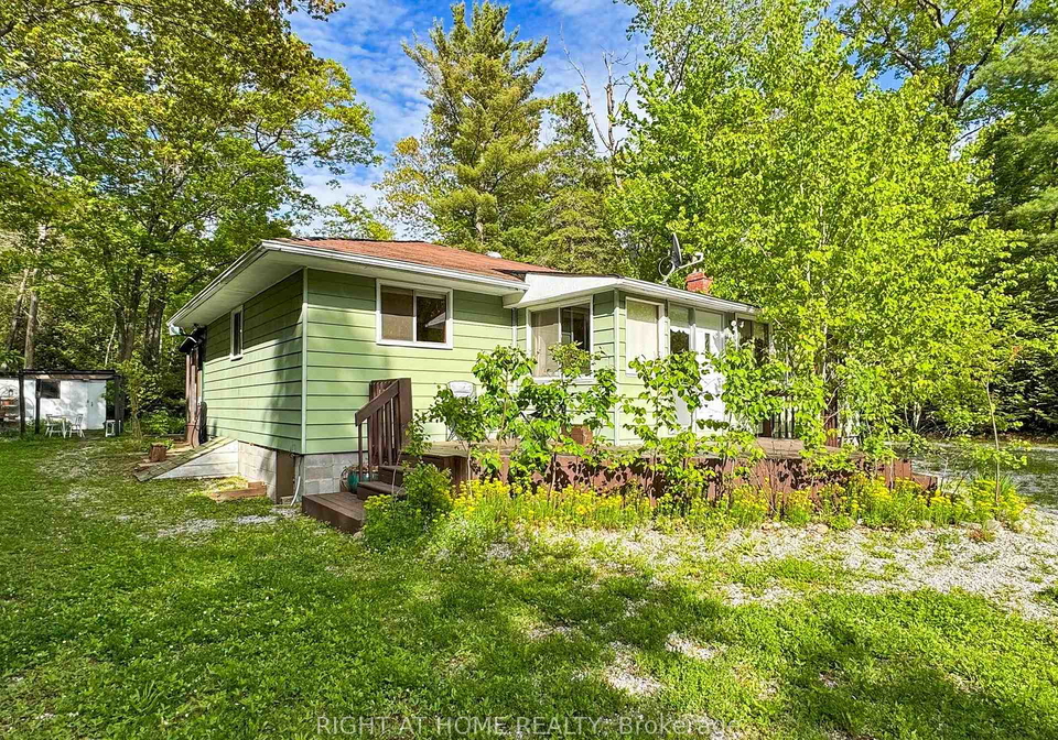 39-rue-jules-leger-street-tiny-ontario-s12385528