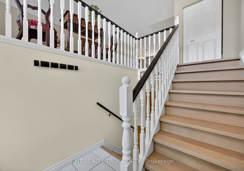 59-riverdale-drive-wasaga-beach-ontario-s12386062