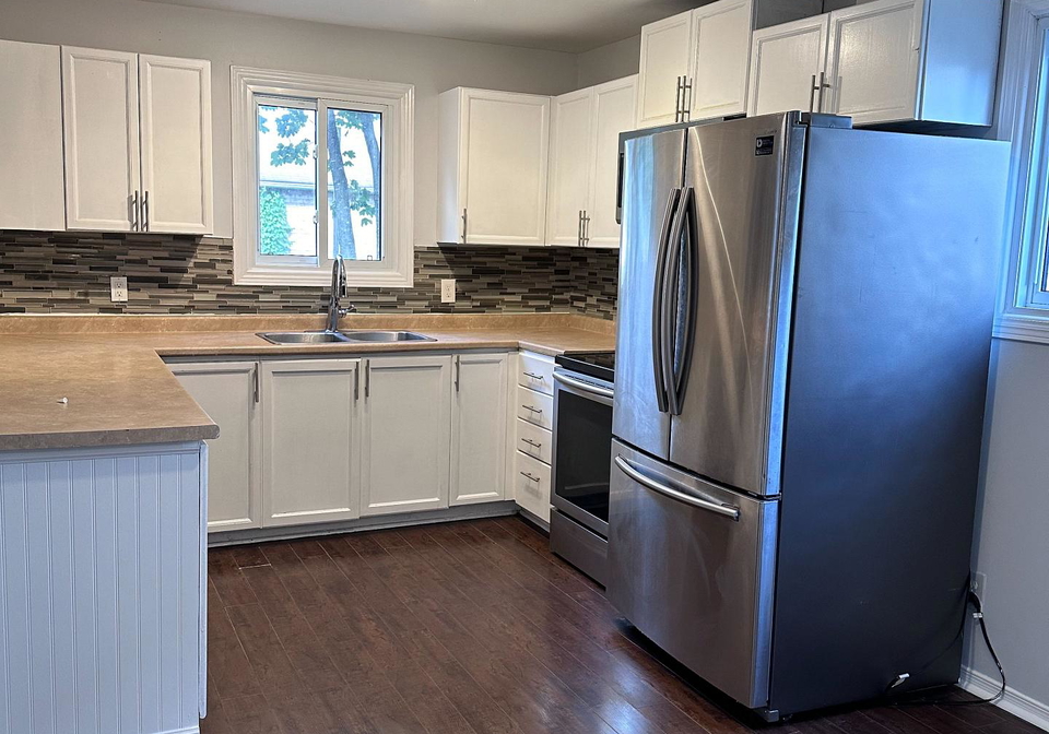 296-hickling-trail-barrie-ontario-s12387056