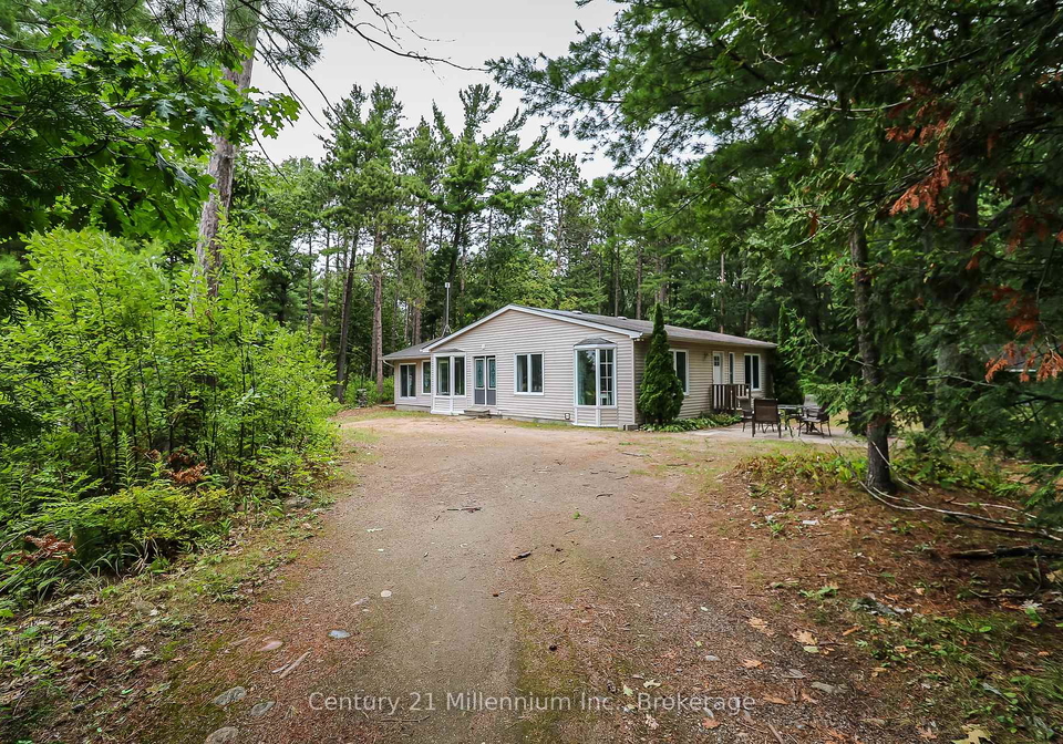 6-monica-road-tiny-ontario-s12388217
