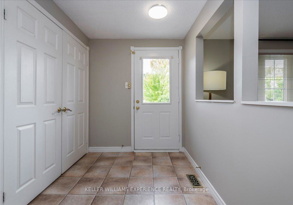 57-gloria-street-barrie-ontario-s12388781