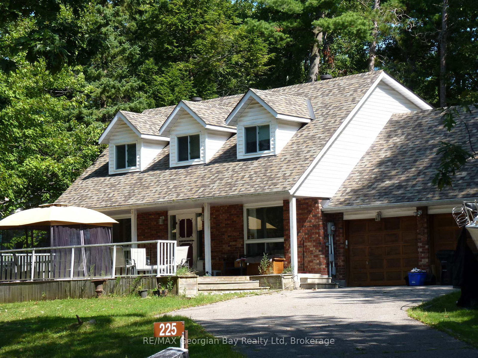 225-beaches-road-s-tiny-ontario-s12389417