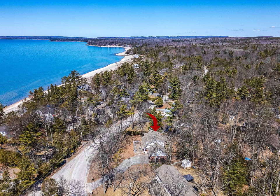 225-beaches-road-s-tiny-ontario-s12389417