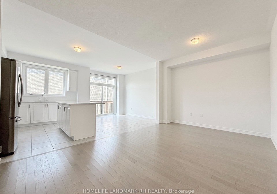 143-fenchurch-manor-barrie-ontario-s12390165