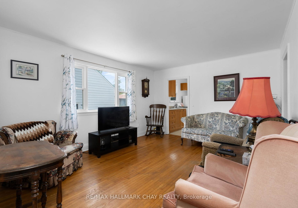 72-eccles-street-n-barrie-ontario-s12390599