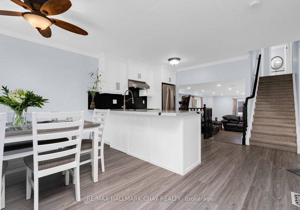 22-assiniboine-drive-barrie-ontario-s12390771