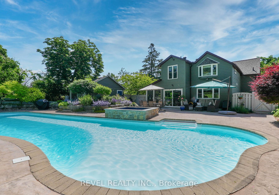 42-dalton-street-barrie-ontario-s12390867