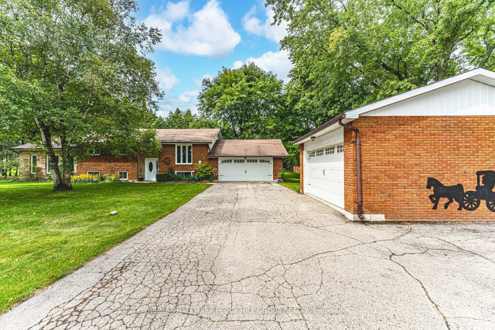 2946-hogback-road-clearview-ontario-s12391552
