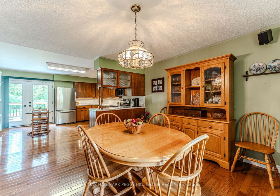2946-hogback-road-clearview-ontario-s12391552