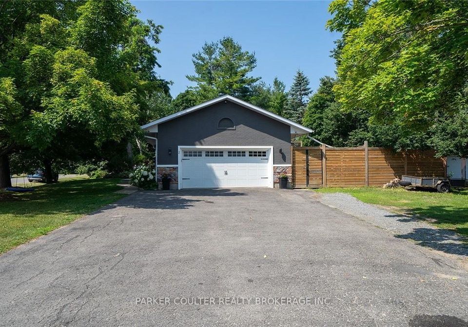 2-noraline-avenue-springwater-ontario-s12391782