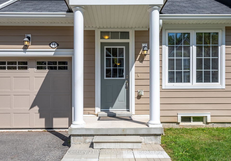 16-berkshire-avenue-wasaga-beach-ontario-s12392205