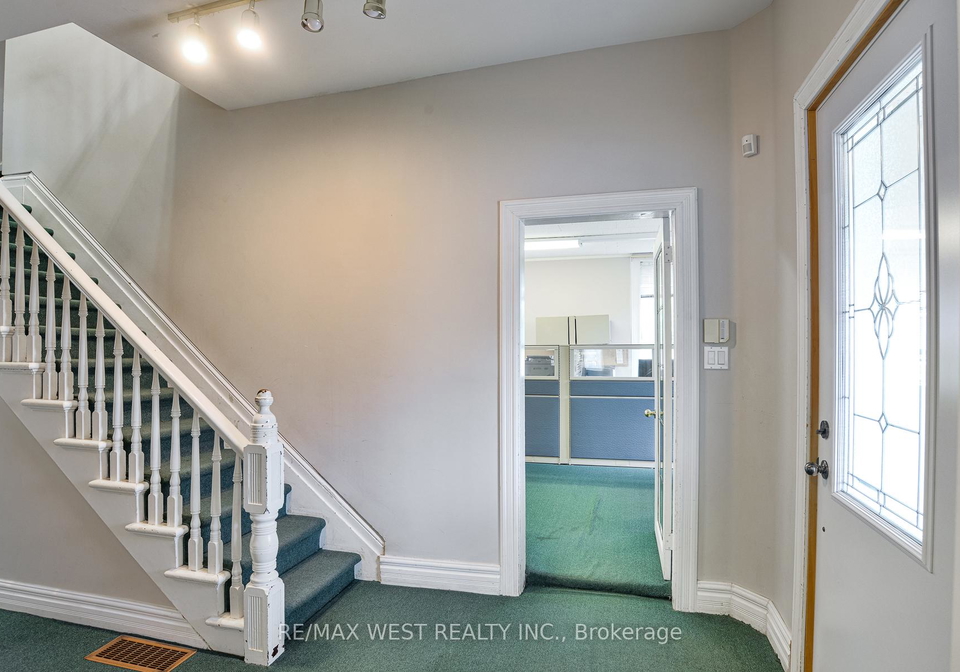 29-albert-street-n-orillia-ontario-s12392429