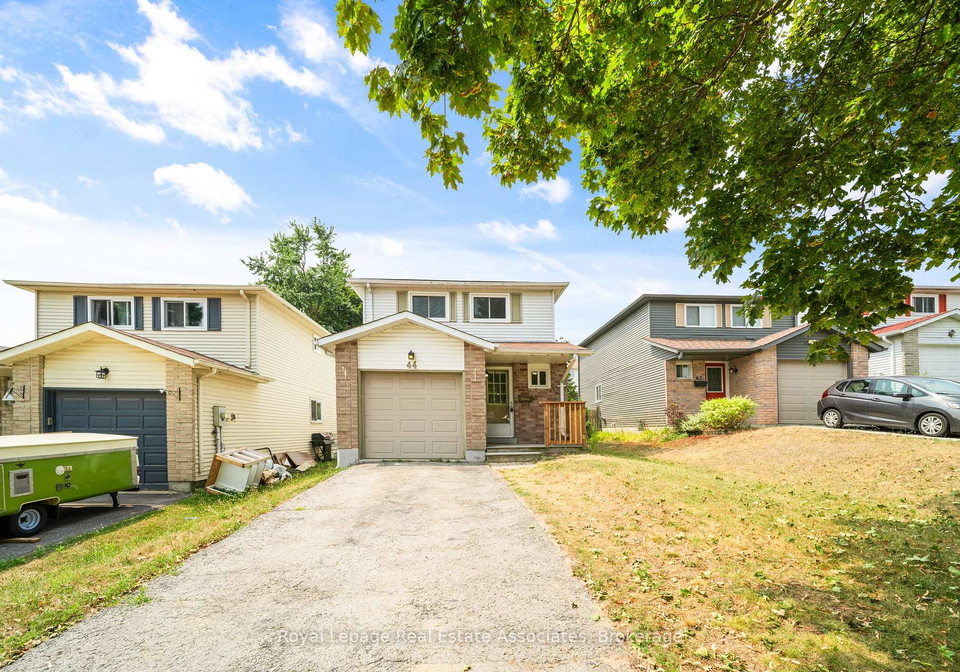 44-hemingway-crescent-barrie-ontario-s12392608
