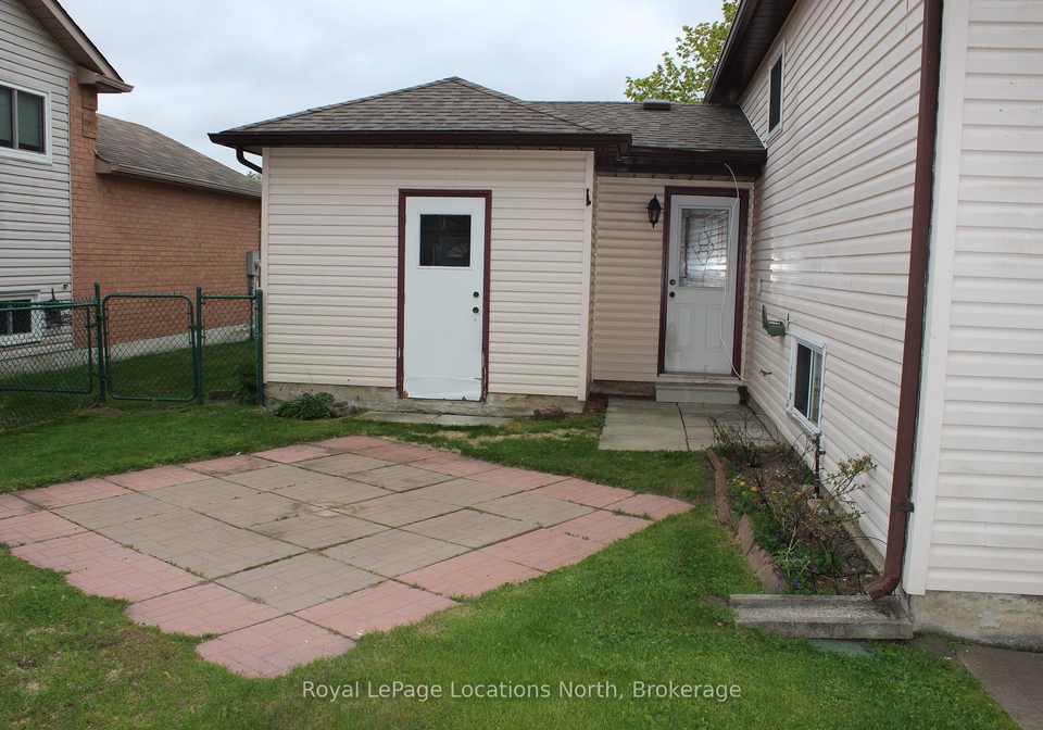 21-langevin-drive-wasaga-beach-ontario-s12392747