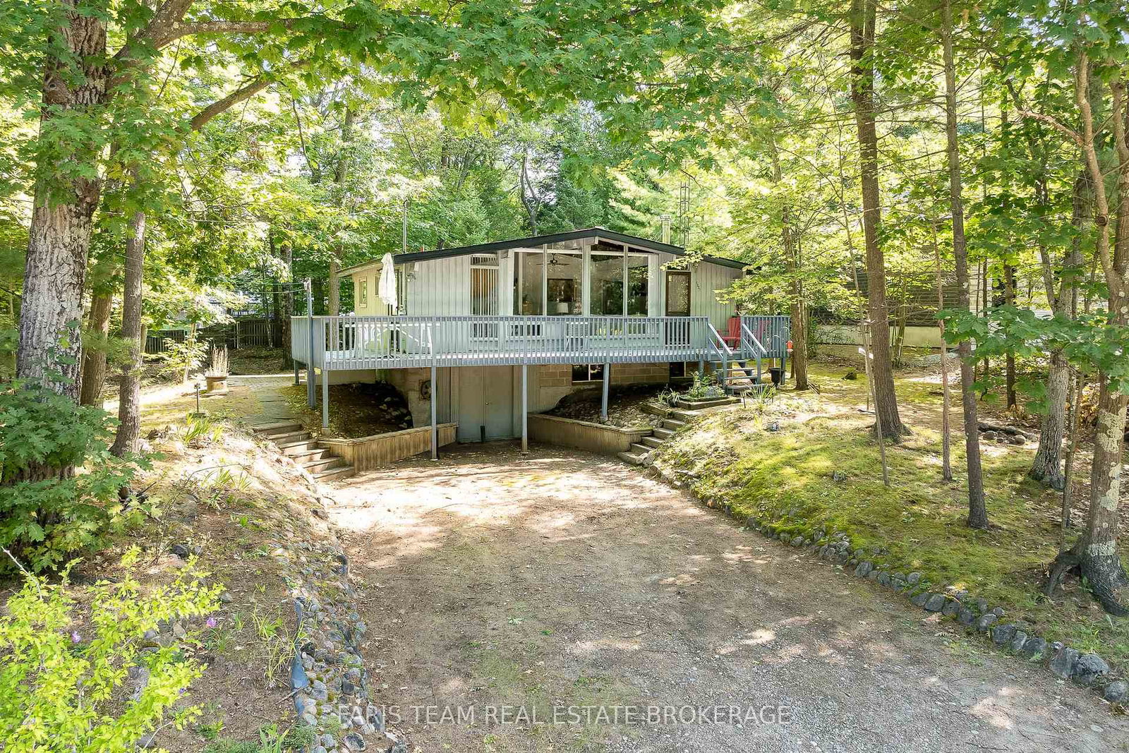 1321-beaches-road-n-tiny-ontario-s12393461