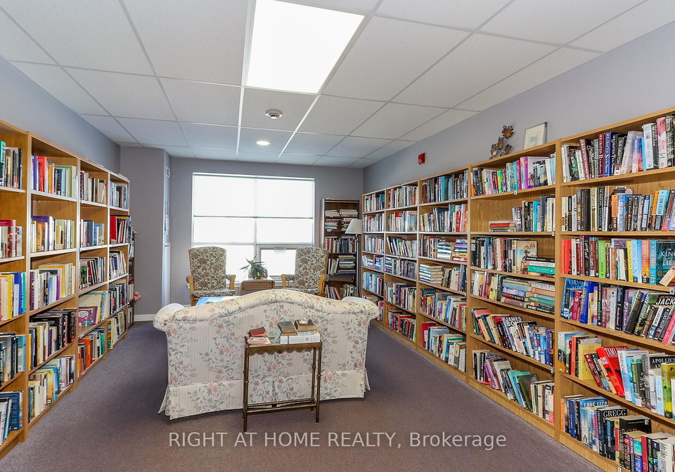90-dean-avenue-barrie-ontario-s12394286