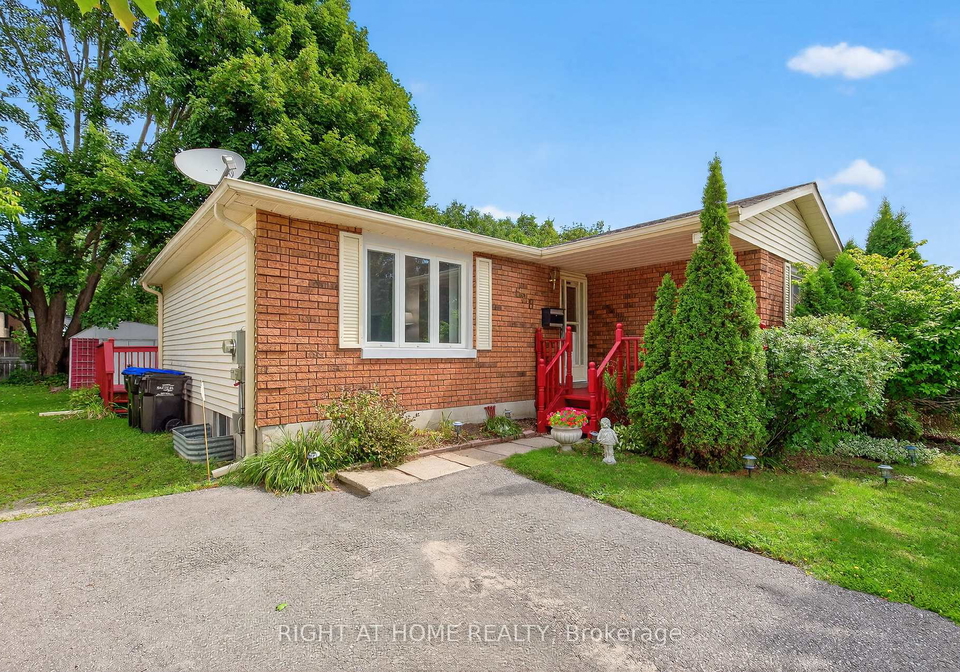 688-bayview-drive-midland-ontario-s12394695