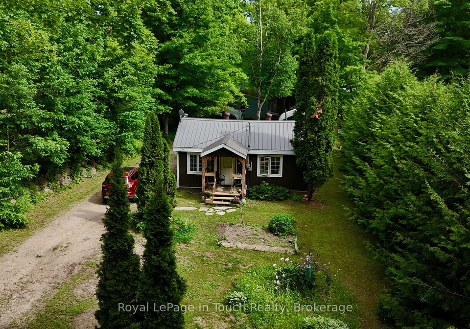 19-needle-road-tiny-ontario-s12396282