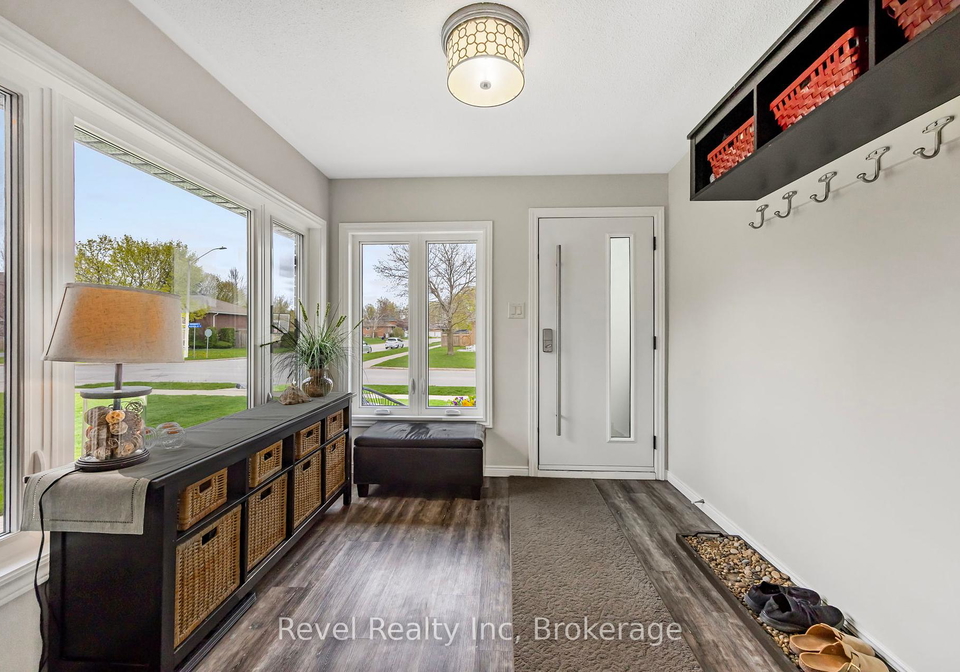 894-montreal-street-midland-ontario-s12396373