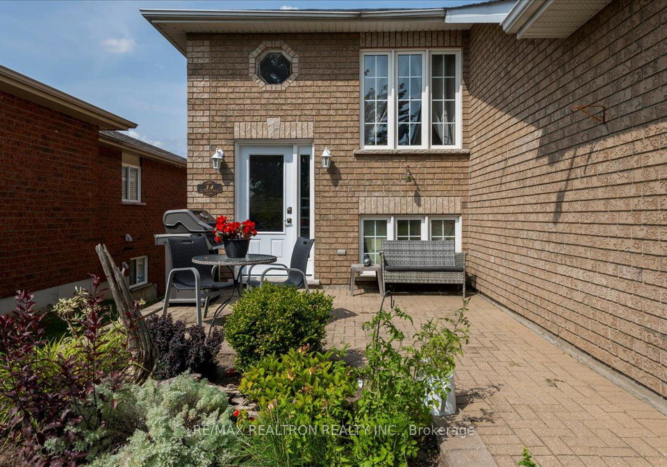 34-butternut-drive-barrie-ontario-s12396527