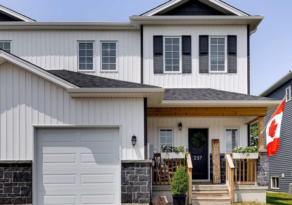 257-quebec-street-clearview-ontario-s12398021