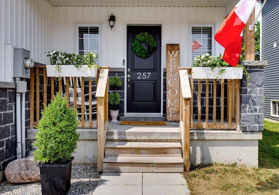 257-quebec-street-clearview-ontario-s12398021