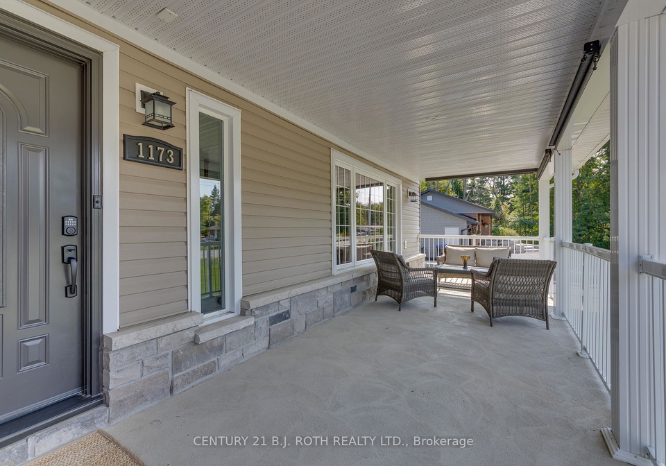 1173-st-vincent-street-springwater-ontario-s12398057