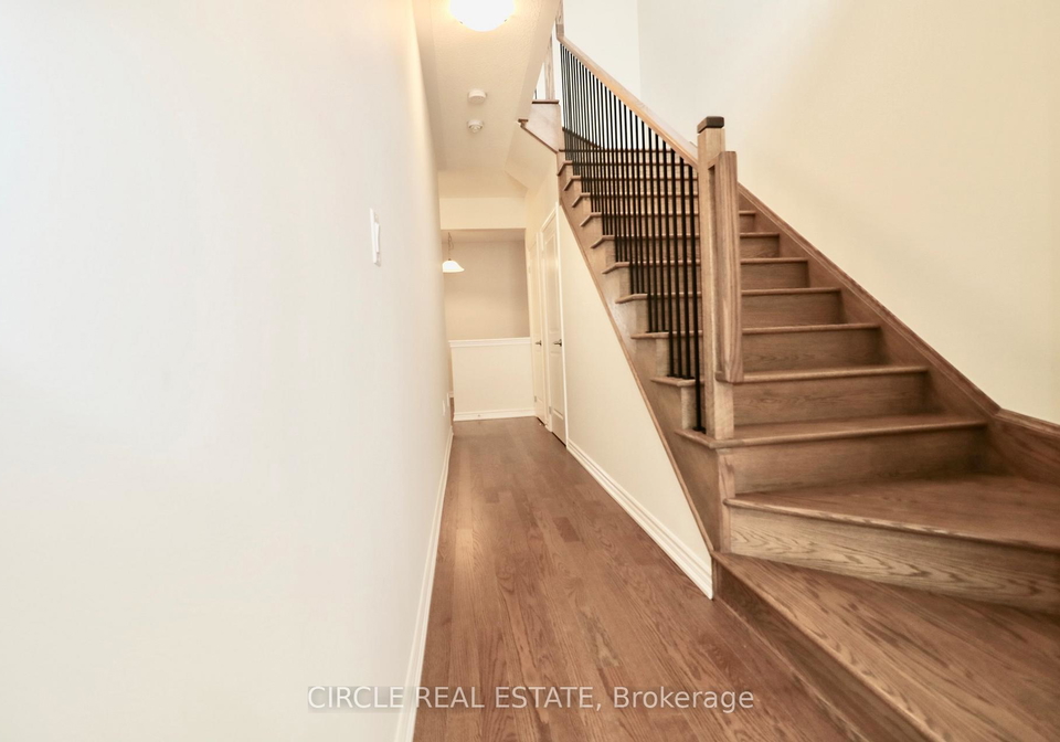 35-phoenix-boulevard-barrie-ontario-s12398591