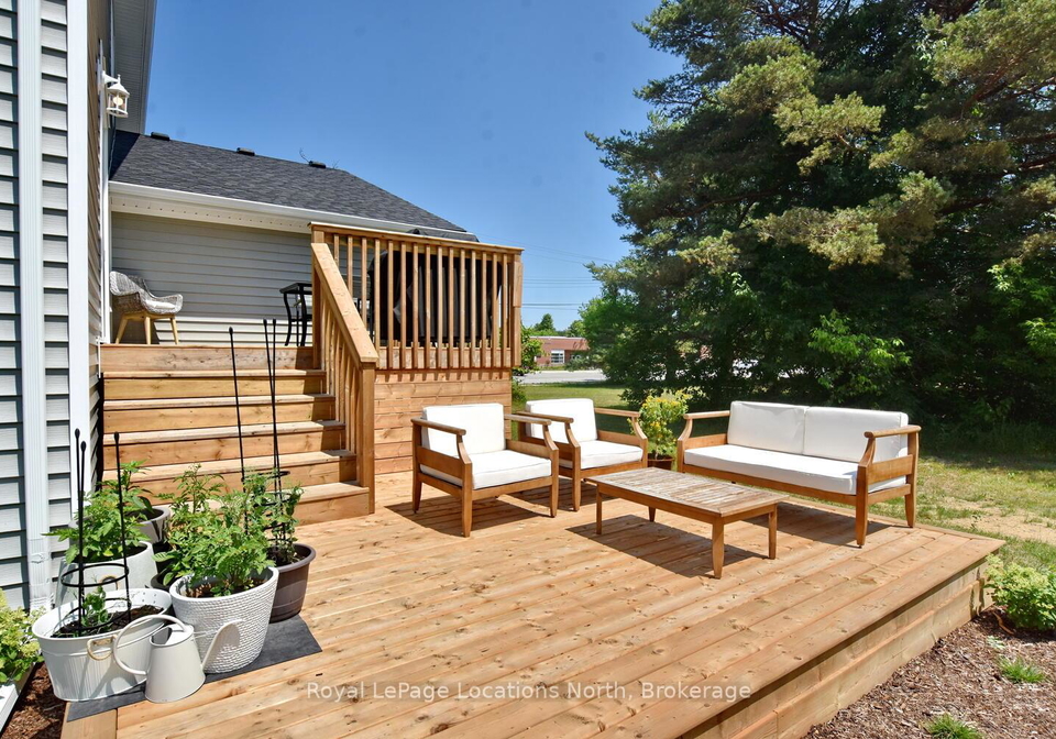 11-locke-avenue-clearview-ontario-s12399273