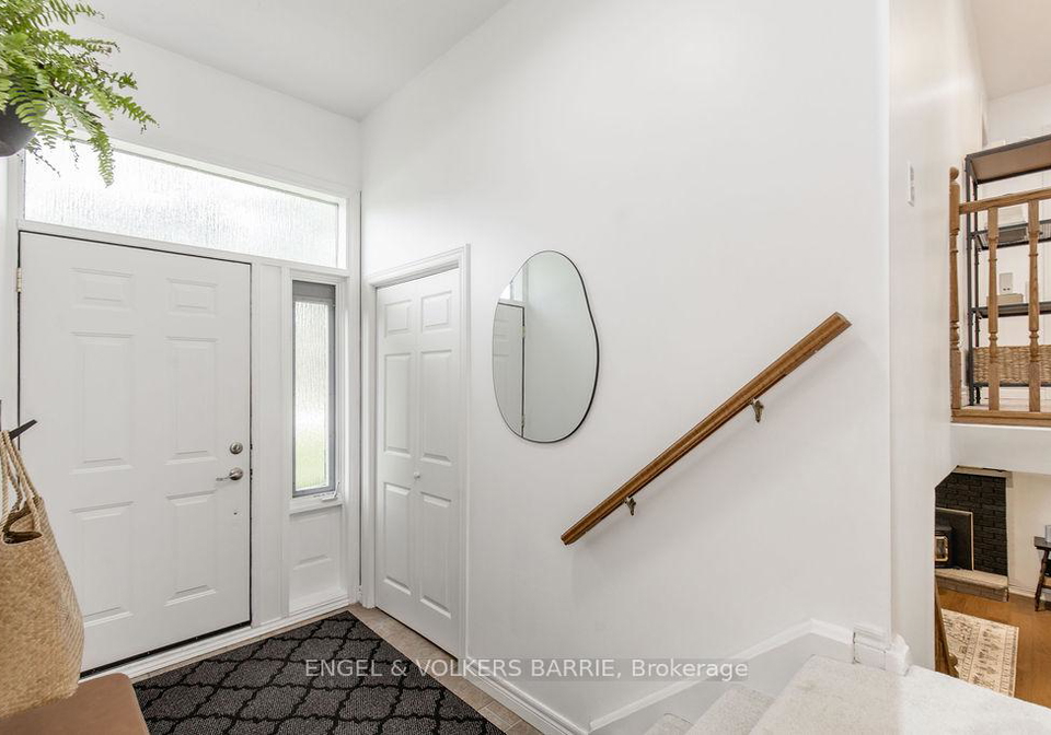 1243-st-vincent-street-springwater-ontario-s12399730